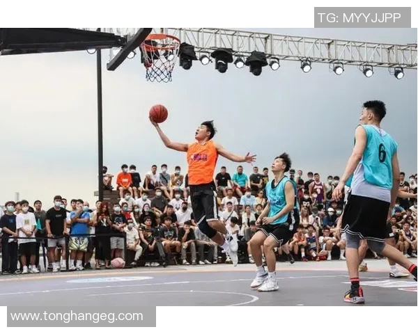 深圳篮球队在挑战赛中的团队协作表现分析与点评